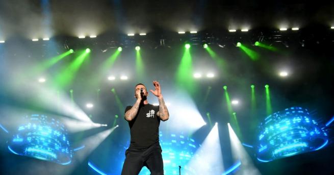 Трикратните носители на Грами Maroon 5 ще бъдат хедлайнери на