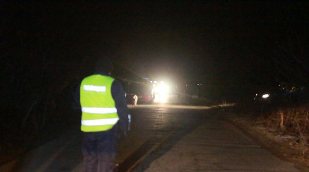 Жена загина, а двама души са в болница след тежка катастрофа край Ямбол