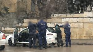 задържане полицаи Шумен