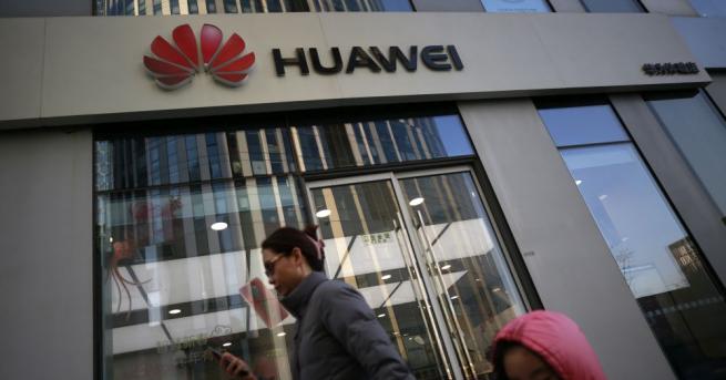 Високопоставен представител на Хуауей (Huawei) каза, че китайската компания е