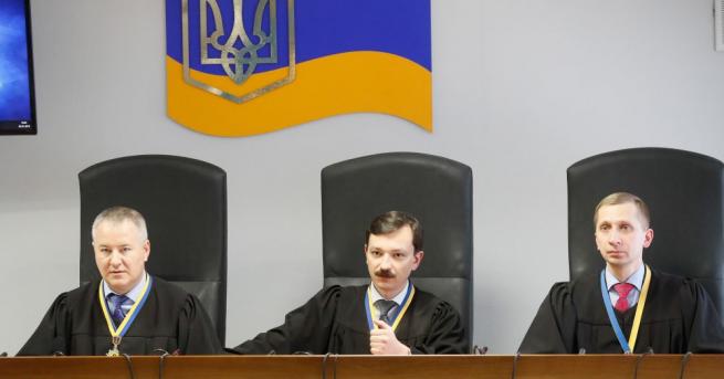 Бившият украински президент Виктор Янукович получи задочна присъда от 13