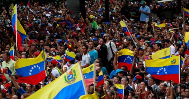 Венецуелският опозиционен лидер Хуан Гуайдо каза че е готов да