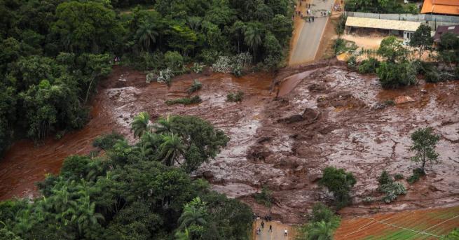 Бразилската минна компания Вале предупреди че има непосредствена опасност от