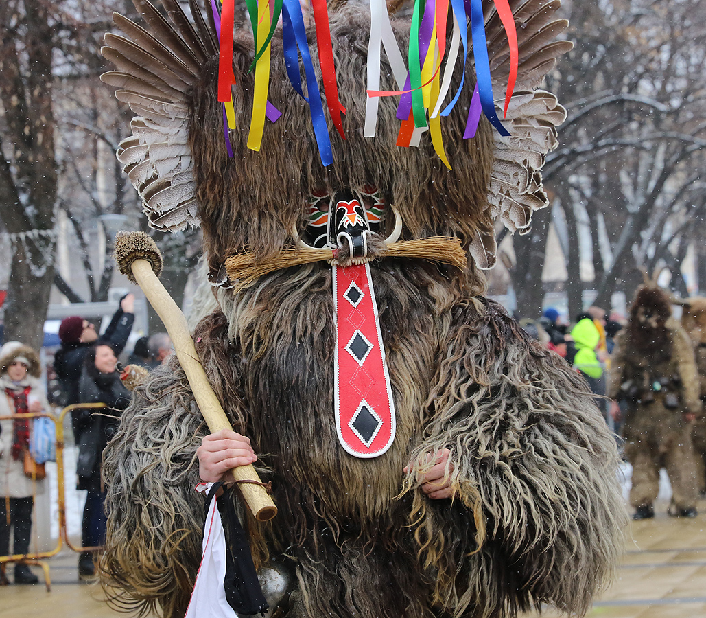 Сурва в Перник 2019