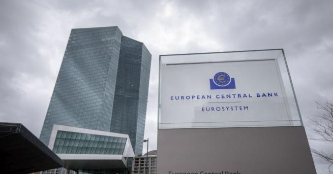 17 от 19-те централни банки в еврозоната спират от днес