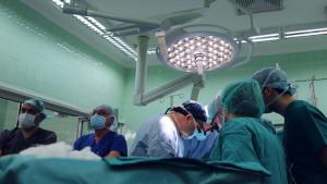 хирурзи операция