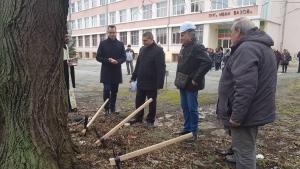 Добрич ремонти училища проект