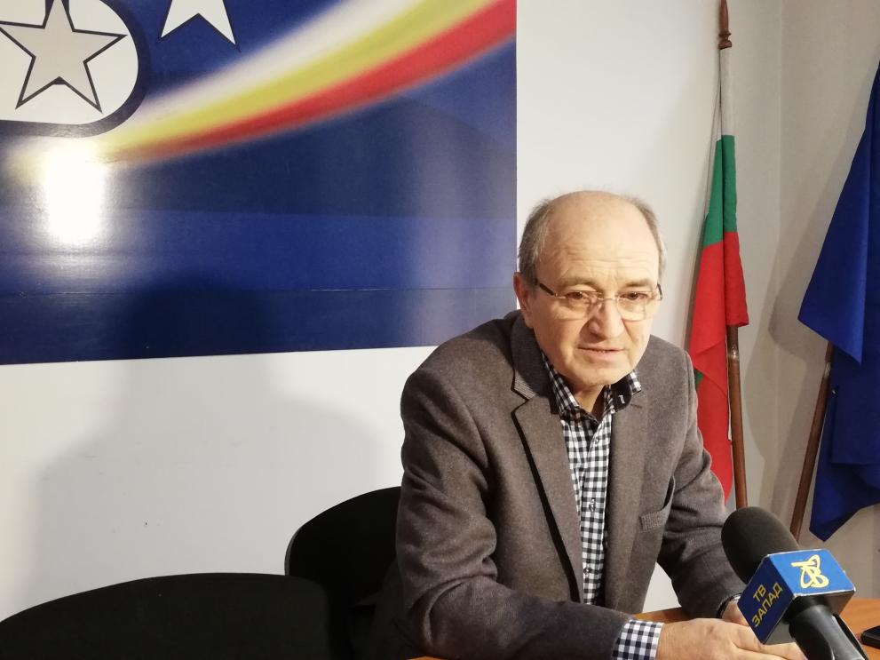 Кирил Калфин