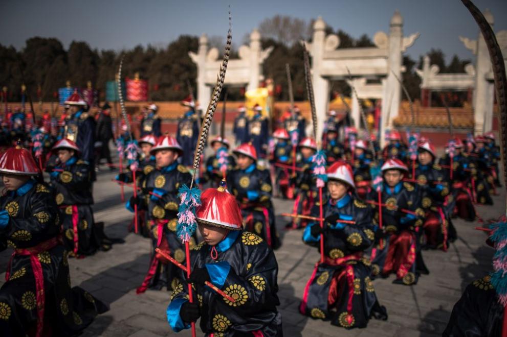  Китай Нова година глиган 