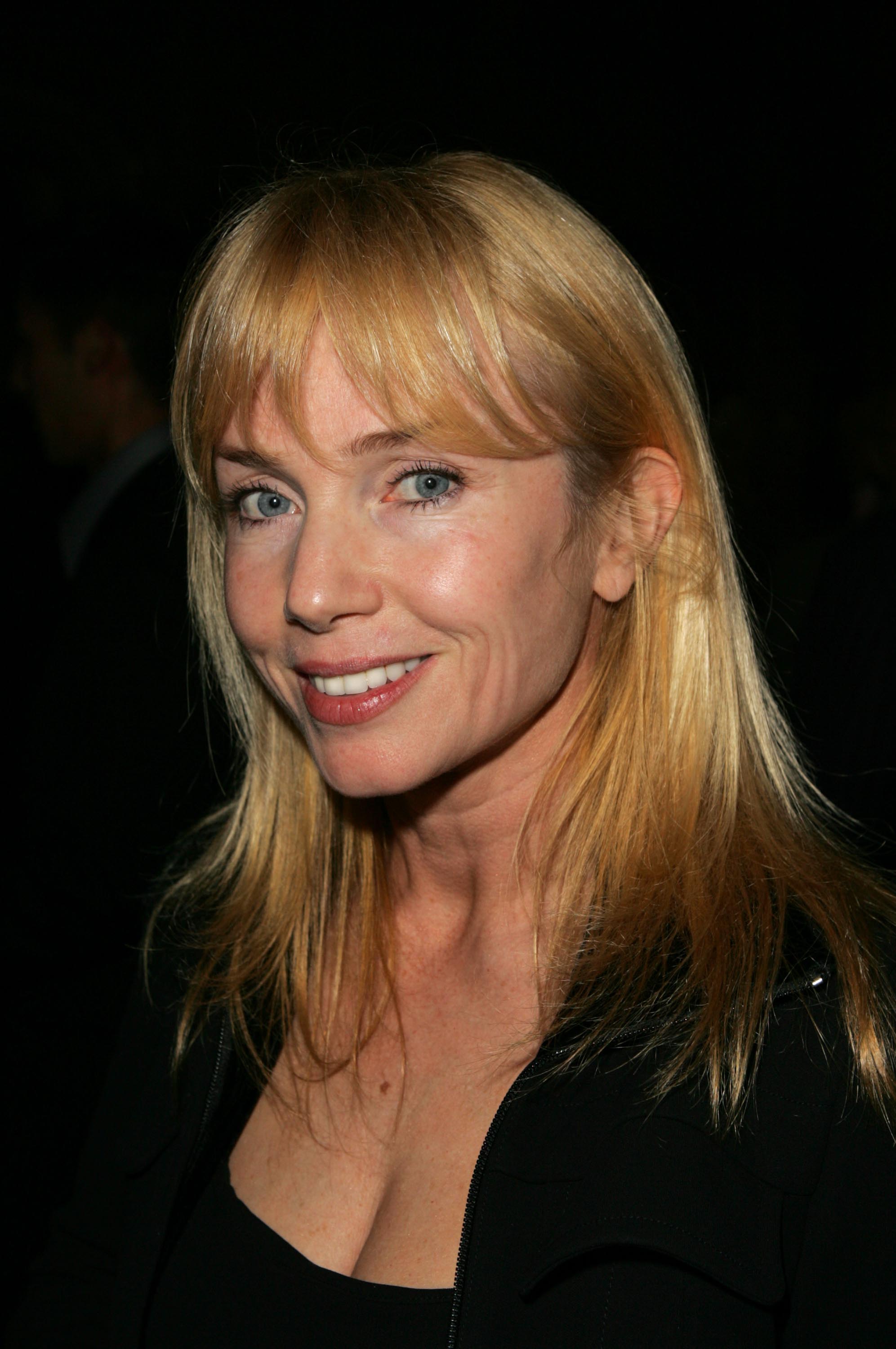 Ребека де Морни през 2004 г. 