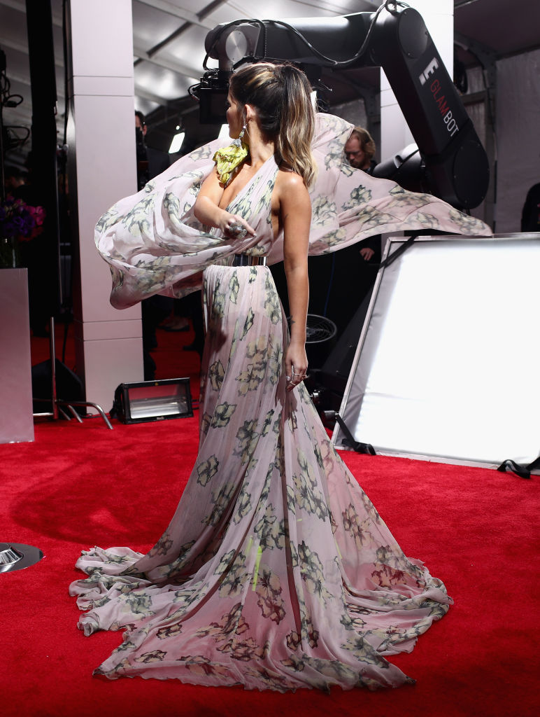 Марън Морис