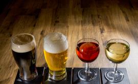  Знаем ли какъв брой калории одобряваме с алкохола 