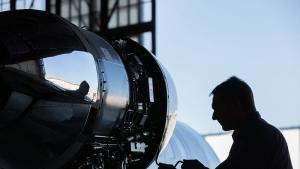 самолетен техник