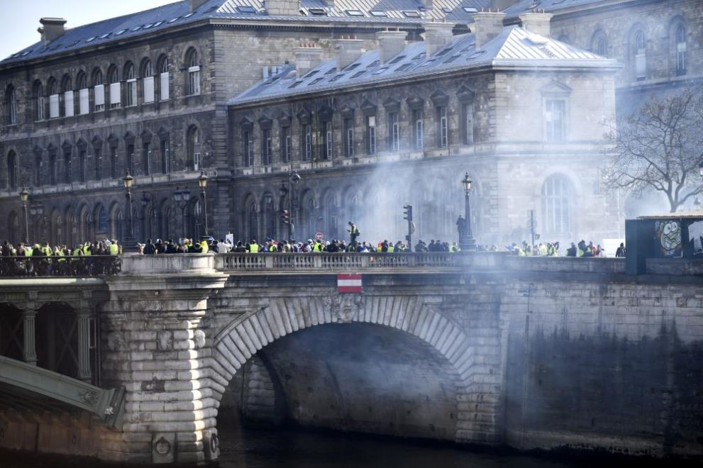  жълти жилетки Париж 