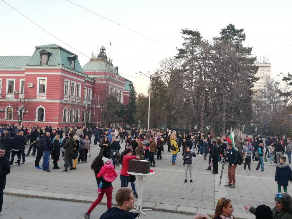  Бдение и шествие в памет на убития Валери Дъбов в Кюстендил 