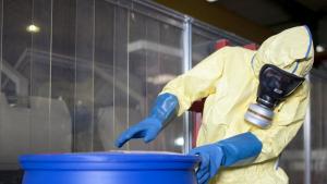 токсични отпадъци