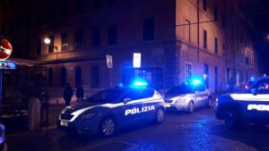 Италия полиция нощ