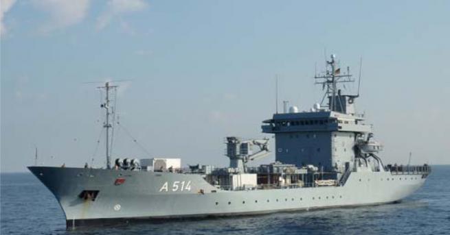 Кораб от австралийския боен флот пристигна днес в крайбрежния град