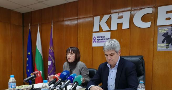 Заплатите в столичния градски транспорт са вдигнати с 10 от