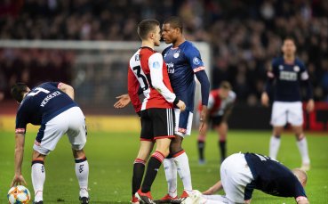 Без победител в класиката ПСВ - Фейенорд, Аякс ликува