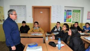 Бургас ученици