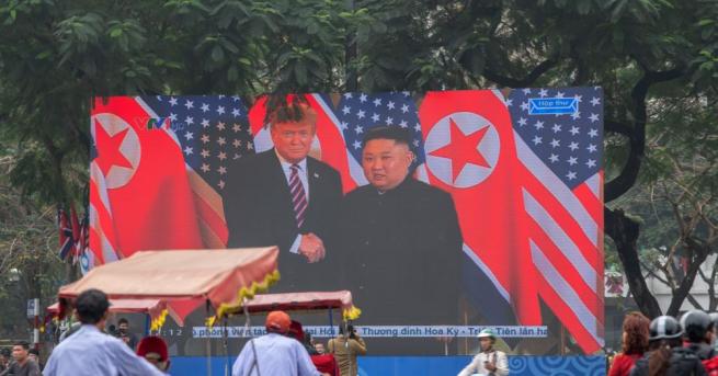 Втората среща между севернокорейския лидер Ким Чен ун и американския президент