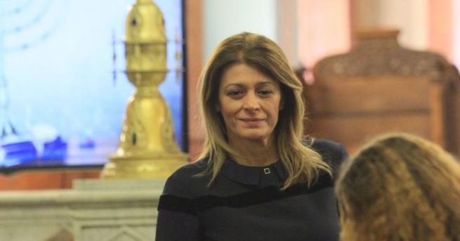 Дисциплинарно наказание за началника на охраната на съпругата на президента