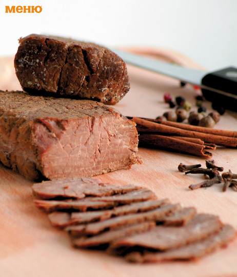 Рецепта прочетете тук -  <a href=' http://www.menumag.bg/recepta/aromatno-koledno-file-po-irlandski ' target='_blank'> Ароматно коледно филе по ирландски </a>