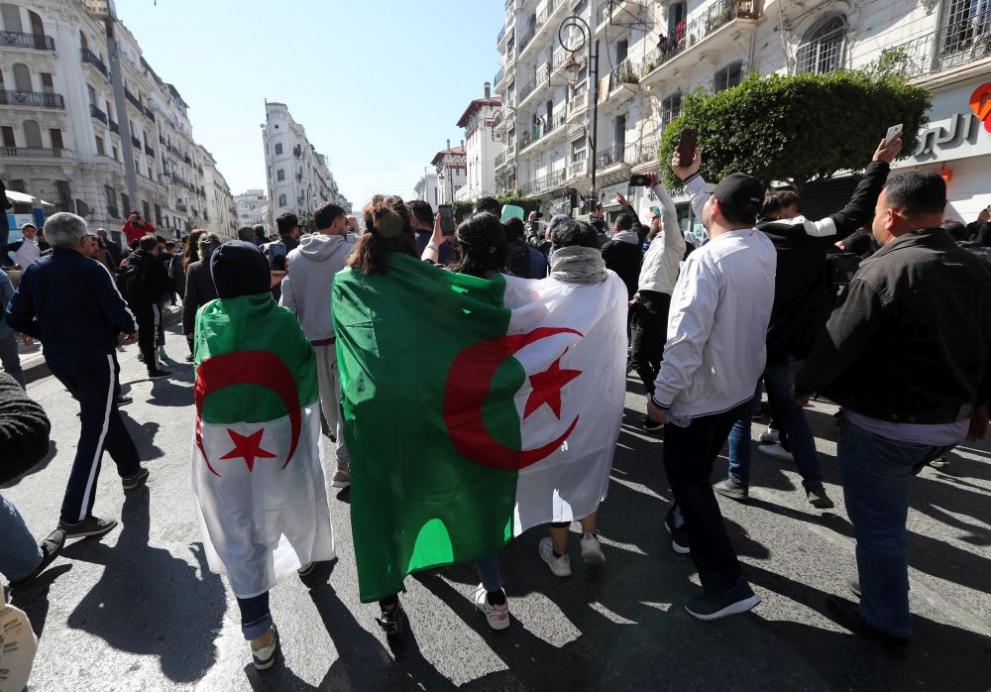 Алжир протест