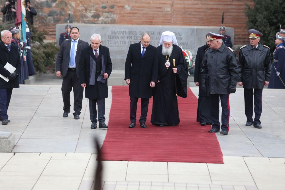 По-рано днес в патриаршеската катедрала 