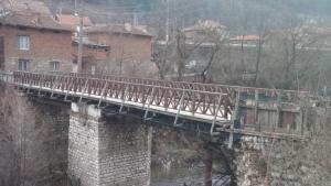 Момина клисура