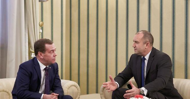 Президентът Румен Радев се срещна с премиера на Русия Дмитрий