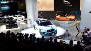 електрически Ягуар