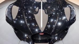За над 10 млн. долара: Продадоха най-скъпия автомобил в света (ВИДЕО)
