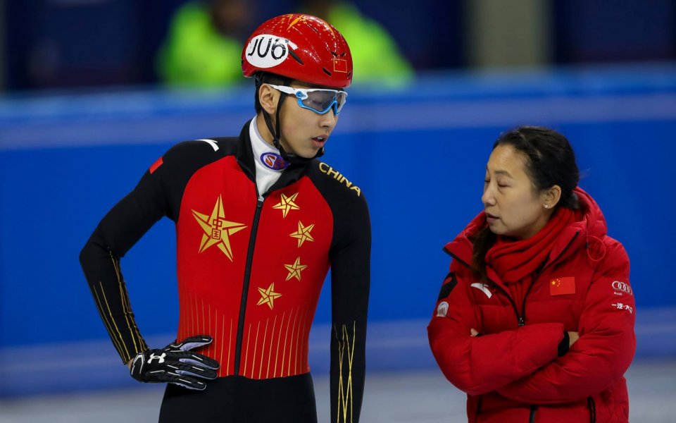 Китаец, постигнал най-високата скорост в шорттрека, участва на Световното в София