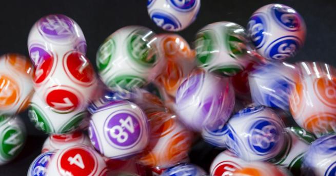 Безработен мъж от Ню Джърси спечелил 273 млн долара джакпот