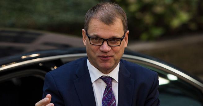 Финландското правителство подаде оставка след като се отказа от плановете