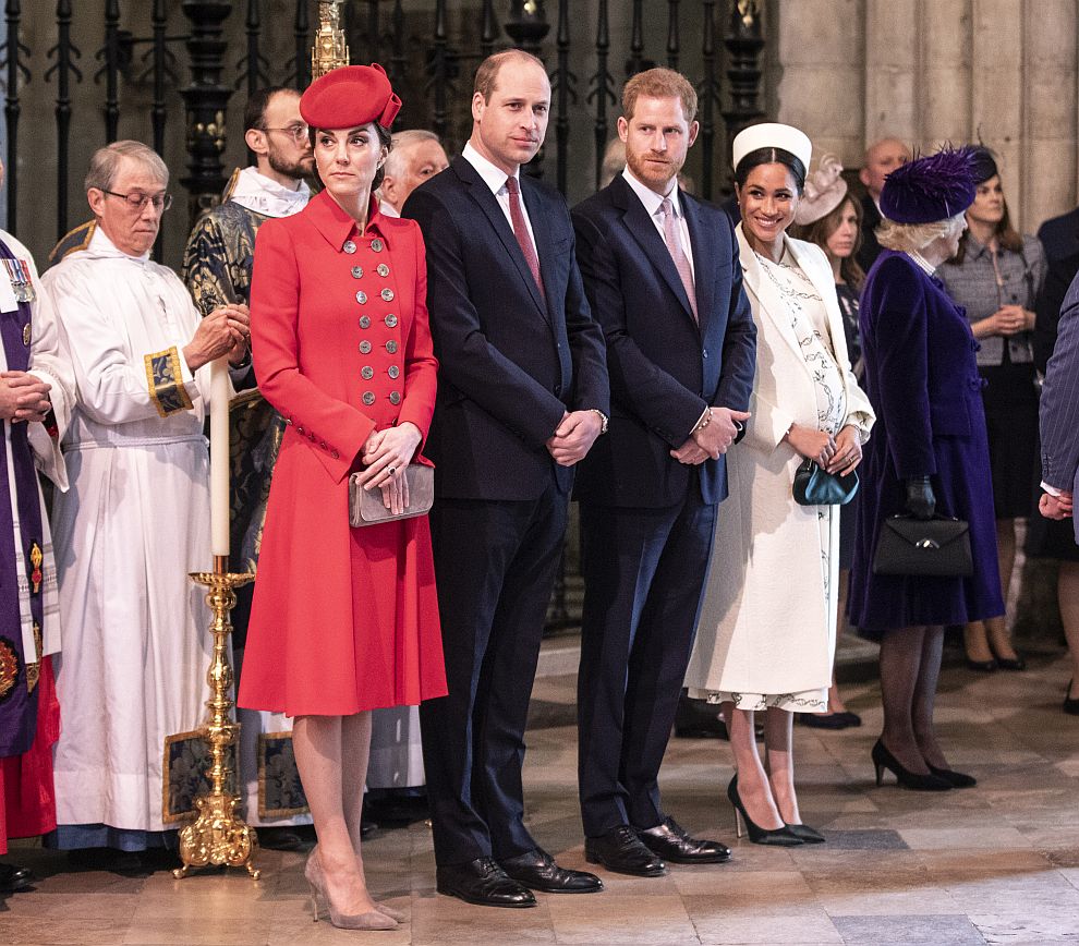  Херцогиня Катрин, принц Уилям, принц Хари, херцогиня Меган и херцогиня Камила 