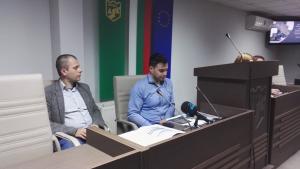 Обществено обсъждане