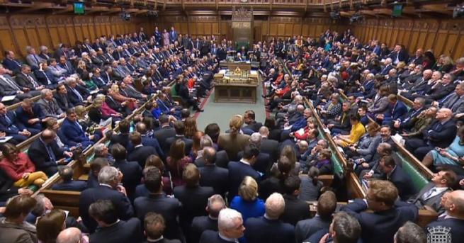 Парламентът на Обединеното кралство ще преустанови работа за срок от