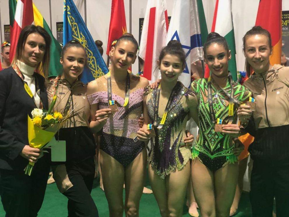 Вая Драганова с бронзов медал от Купа Дерюгина