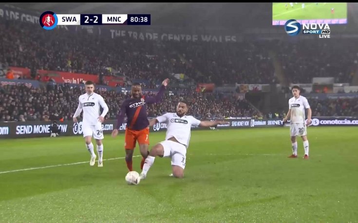 Поредна съдийска аванта за Манчестър Сити