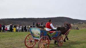 Тодоровден Обзор