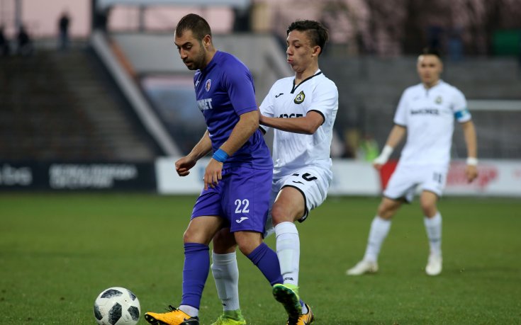 Славия и Етър се вкопчват в люта битка за Европа