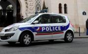  Атака във Франция, въоръжен държи заложници 
