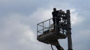 Поетапно се отстраняват проблемите в уличното осветление в община Горна