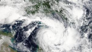 Тропическата буря Фреди се завърна в Мадагаскар по траектория която