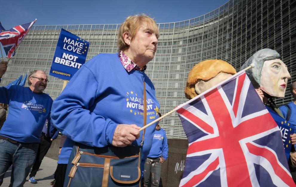 Докато тече срещата в Брюксел, относно вариантите за отлагане на Брекзит, над 1 милион души подписаха петиция с искане британското правителството да оттегли заявлението си за излизане от ЕС