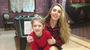 Жана Драгиева заедно с дъщеря си