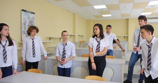НАСА награди български ученици заради техен проект за космическа колония